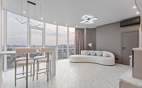 Plaza Arcadia Apartments